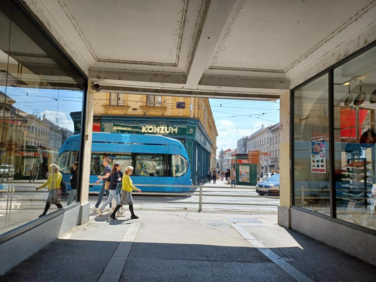 Apartment Rosetta Загреб Экстерьер фото